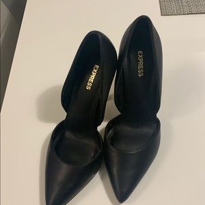 New never used Express pumps